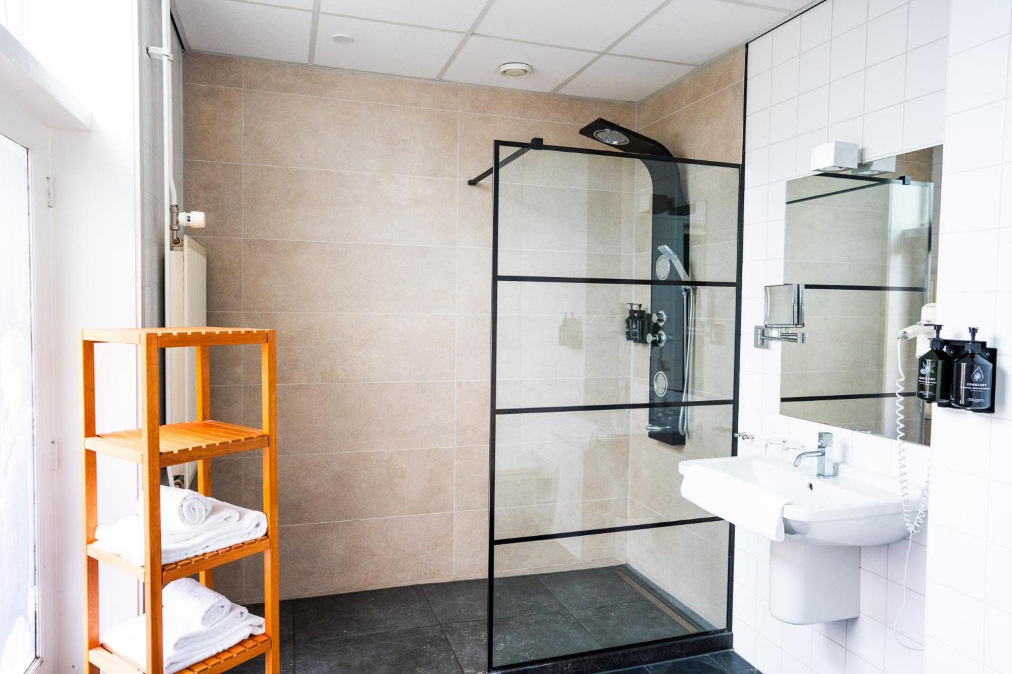 Hotel De Wereld Wageningen Ngoại thất bức ảnh